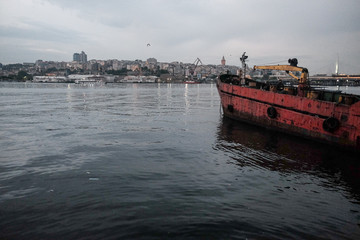 Fototapeta premium View of Istanbul from the Bosporus 