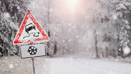 warnschild vor eisbruch