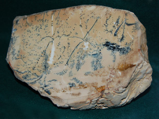 mineral opal