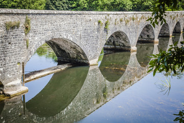 Fishpond Wanderweg in der Nähe von Stackpole in Wales © hardyuno