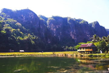 Naklejka premium Rustic atmosphere with beautiful mountains