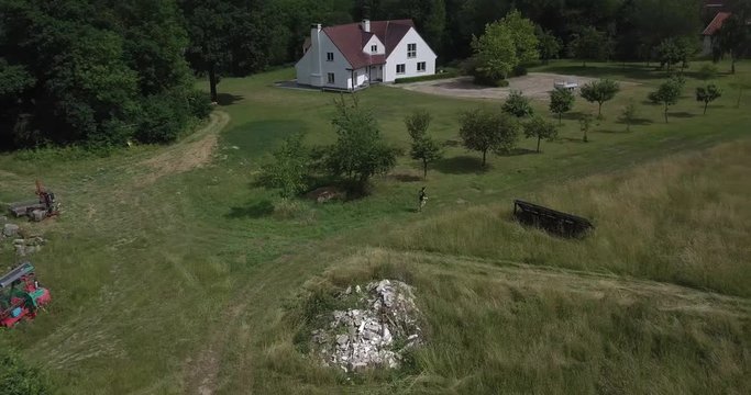 Short video when I filmed me running with a drone.