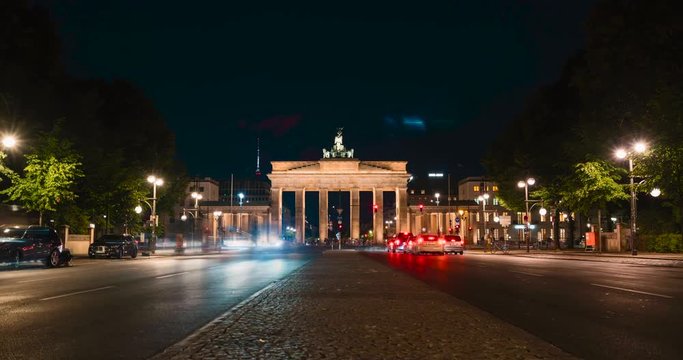 A Timelapse Of The "Brandenburger Tor" In Berlin, Germany in 4k