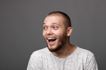 Obraz premium the portrait of the young bearded man