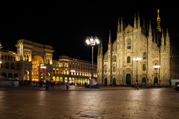 Fototapeta na wymiar Milano, piazza del Duomo, Italy 