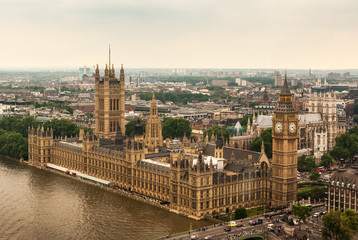 Obraz premium The Palace Westminster or The Parliament with the River Thames in London, United Kingdom