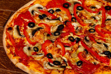 Vegetarian pizza with mushroom