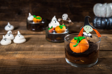  Chocolate Dirt Pudding for Halloween with Meringue Ghosts