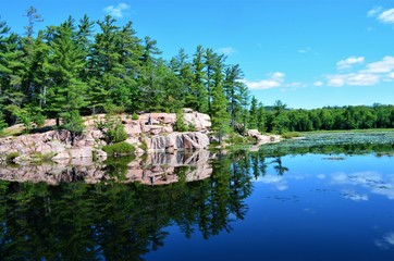 Fototapeta na wymiar The jewel of Ontario Canada, Killarney Provincial Park