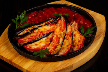 Baked eggplant with tomato