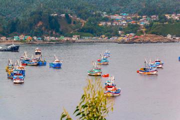 Barcos en Puerto Coronel Región del Bio Bio sur de Chile