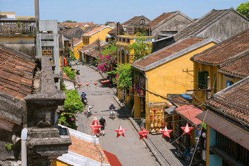 Fototapeta na wymiar Rooftop view of Hoi An, Vietnam　俯瞰で見たホイアンの街並み（ベトナム）