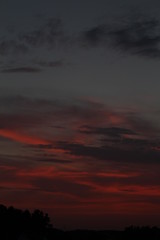 Obraz na płótnie Canvas Roter Himmel nach Sonnenuntergang