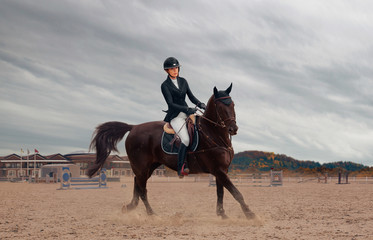 Equestrian sport