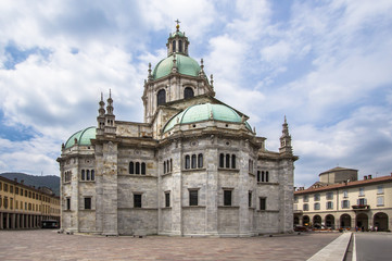 Fototapeta na wymiar Como Cathedral, Italy