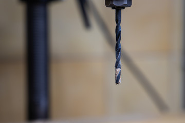 Bohrer mit Holzspänen