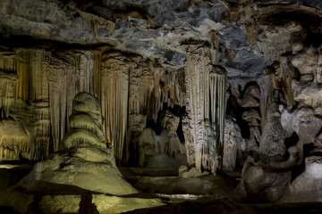 Fototapeta na wymiar Tropfsteinhöhle Cango Caves