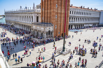 Folla da piazza San Marco