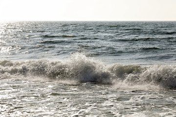 Sea waves by the shore