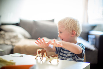 spielen mit Schleich Tieren