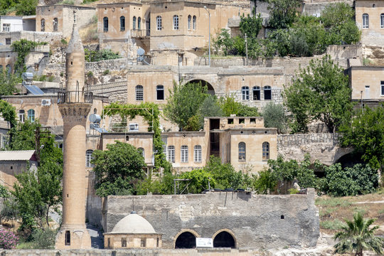 Mosque and houses in Halfeti, Sanliurfa, Turkey