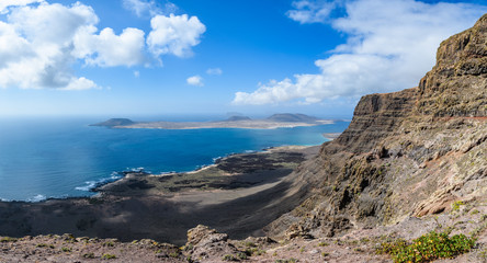 Fototapeta na wymiar View of Graciosa Island in Lanzarote, Spain