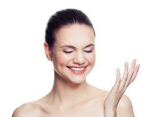 Obraz na płótnie Canvas Cute woman spa model smiling isolated on white background