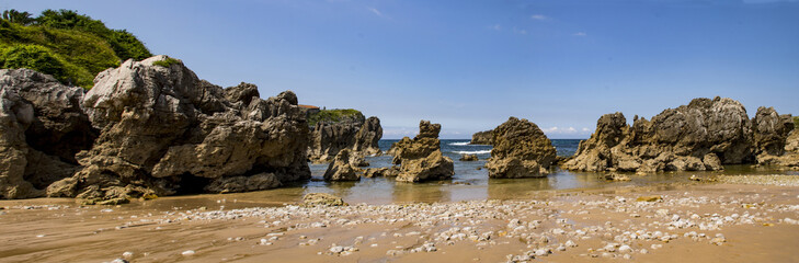 Fototapeta na wymiar Playa de Toro (Asturias-España)