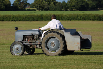 Obraz premium Vintage Farming Tractor