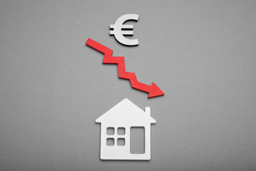 House foundation danger, unstable finance balance and fall. Low building asset.