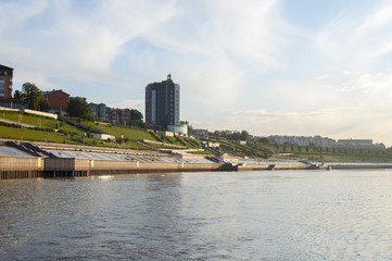 Obraz premium Tura River Embankment in Tyumen, Russia.
