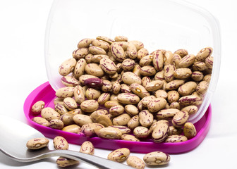 Kidney beans in container