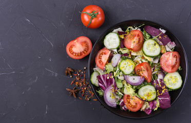 Vegetable salad with spice