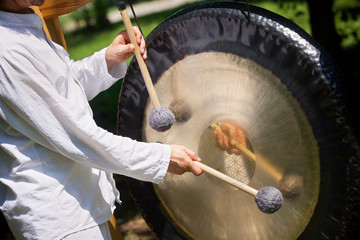 Gong for music performance.