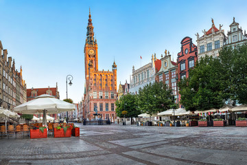 Gdansk Town Hall located on Dluga street (Long lane) in old town of Gdansk, Poland - obrazy, fototapety, plakaty