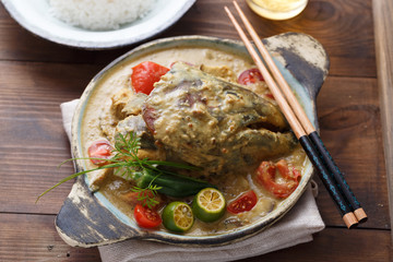 Curry fish head, Traditional singaporean cuisine