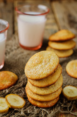 Banana cookies with milk and banana slices
