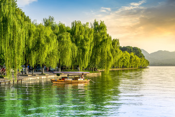 Obraz premium Beautiful landscape and landscape in West Lake, Hangzhou