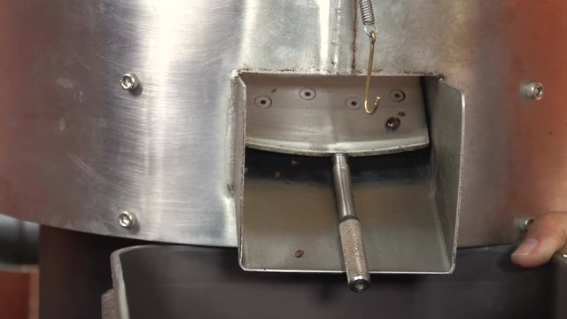Coffee roasters machine