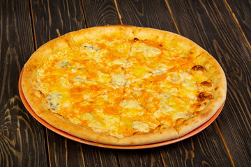 Pizza four cheeses