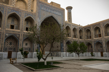 Fototapeta na wymiar Courtyard of Ulugbek Madrasah on Registan Square in Samarkand, Uzbekistan
