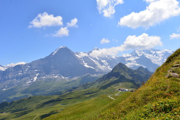 Eiger, Mönch und Jungfrau im Berner Oberland 