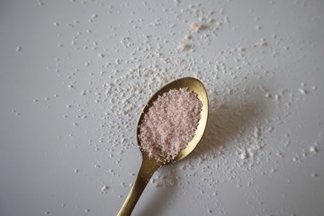 Himalayan Pink Sea Salt on Gokd Teaspoon