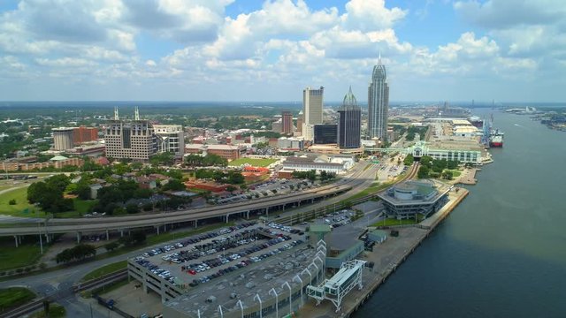 Aerial city tour Downtown Mobile Alabama 4k 24p hyperlapse sped up