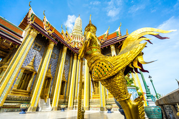 Fototapeta na wymiar Kinnaree statue in the Grand Palace, Thailand