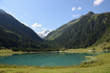 tarn in the alps