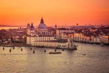 Obraz na płótnie Canvas Venice in the sunset