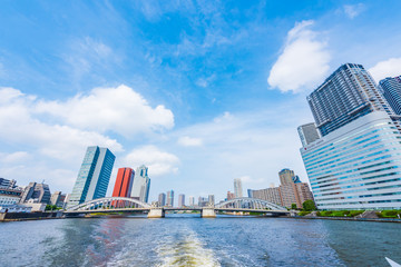 水上バスから見た勝鬨橋 High-rise condominium in Tokyo