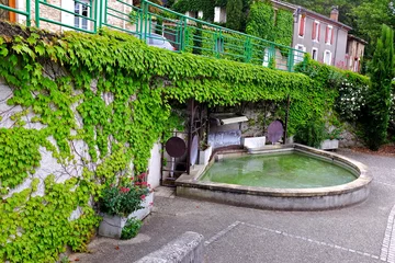 Fototapete Brunnen Brunnendorf Eurre Drôme