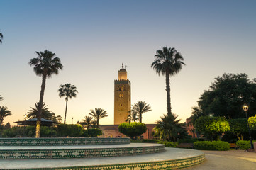 Fototapeta premium Koutoubia Mosque at sunrise in Marrakech, Morocco.